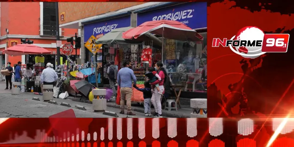  Ambulantes bloquean calles del Centro Histórico de Puebla
