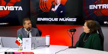 Ana Tere Aranda levanta la mano por la candidatura del PAN en Puebla