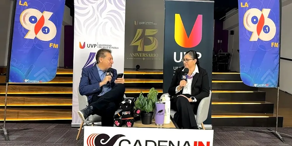 UVP renueva 19 planes de estudio con IA y programación obligatoria